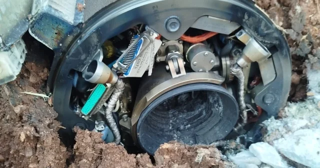 Adıyaman a düşen füzenin ikinci parçası bulundu Adıyaman Haberleri