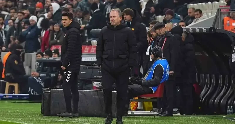 Sergen Yalçın üç futbolcunun biletini kesti: Sezon sonu yollar ayrılacak Futbol Haberleri