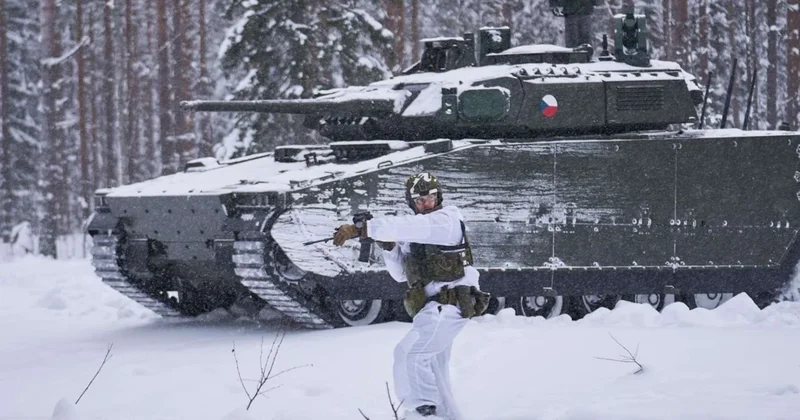 Sovyetlerden kalma tankları 38 tonluk araçlarla değiştirdiler Sözcü Gazetesi