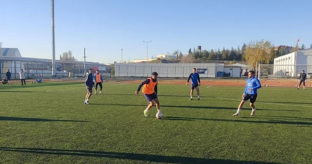 Söğütspor, lider Kahraman Kazan Belediyespor a hazırlanıyor Bilecik Haberleri