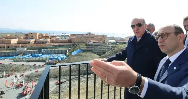 Cumhurbaşkanı Erdoğan Cerrahpaşa Tıp Fakültesi 1. etap inşaatında incelemelerde bulundu VİDEO İZLE