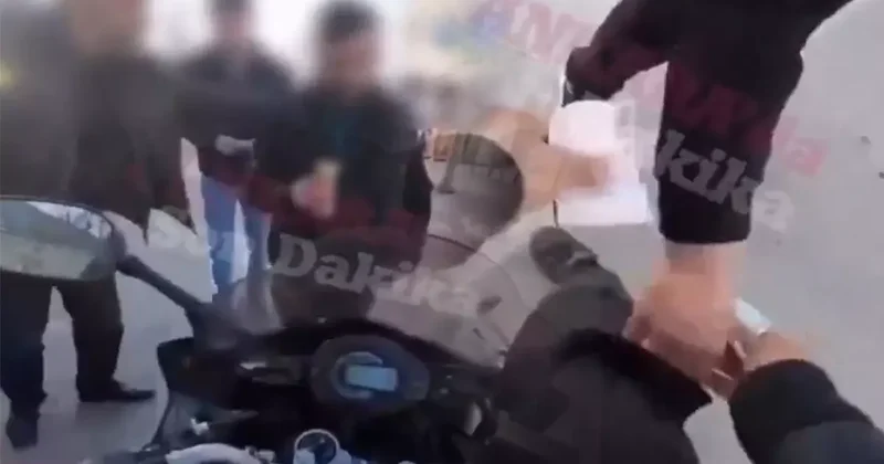 Ankara’da güpegündüz gasp! Motosiklet sürücüsünün önünü kesip parasını aldılar