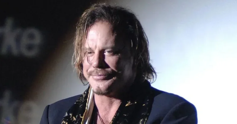 Ünlü oyuncu kirayı ödeyemedi evden atıldı