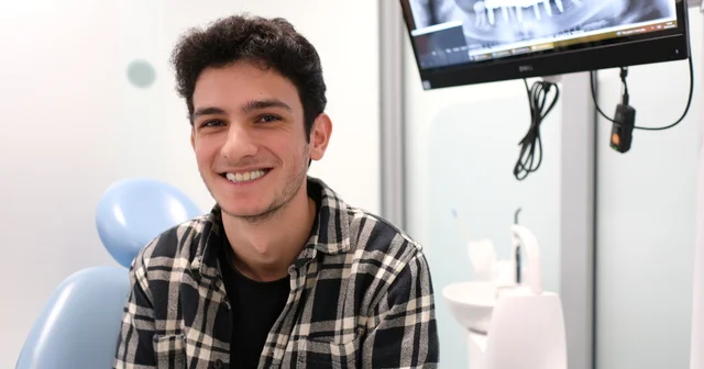 Kalça kemiğinden inci dişlere: Yusuf, 2 yıllık tedavinin ardından gülüşüne kavuştu Rize Haberleri