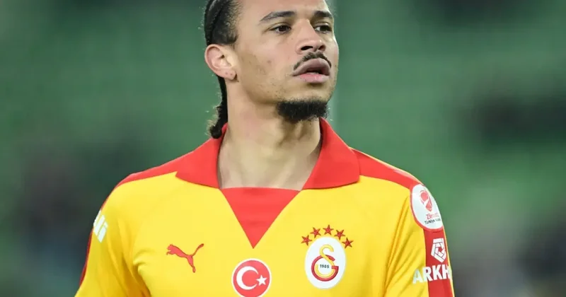 Derbide kırmızı gören Sane ye şok ceza