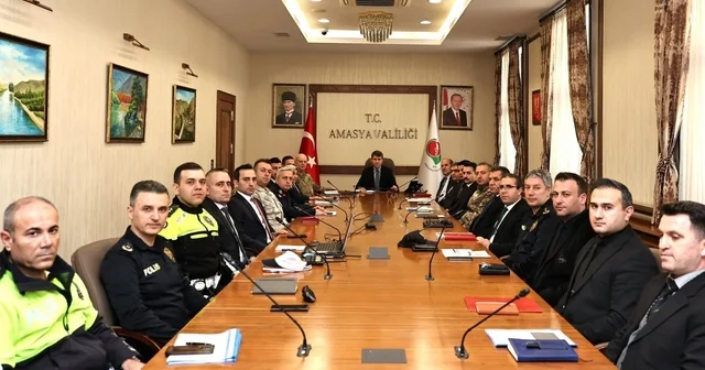 Bayram tatilinde trafik ekipleri yollarda tedbir alacak Amasya Haberleri