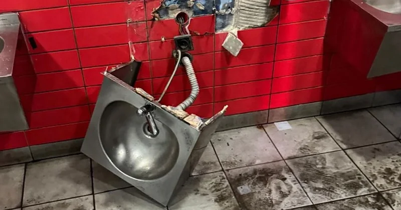 Galatasaray dan tribündeki büfelerle ilgili açıklama