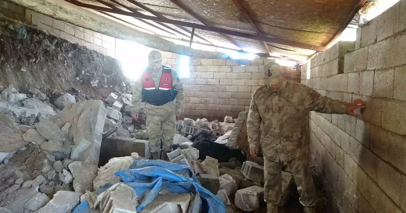 Kilis’te toprak kayması: Ahır çöktü, 40 hayvan telef oldu
