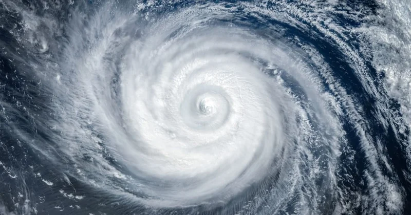 2026’nın en güçlü fırtınası geliyor! Süper tayfun rotasını o bölgeye çevirdi Sözcü Gazetesi