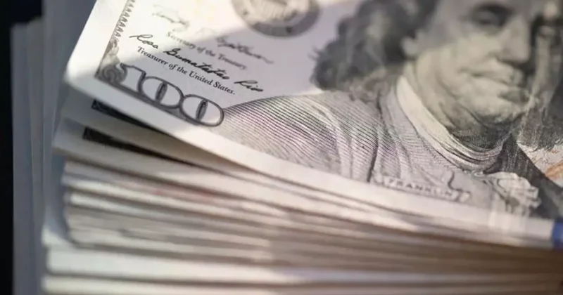 Cari açık 10 ayın en yükseğinde