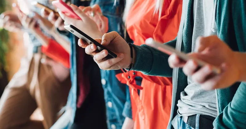 Dijital bağımlılık artıyor: Dikkat çekici boyutlara ulaştı!