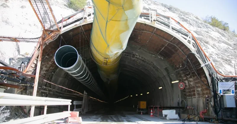 Dağlar delik deşik ediliyor: 1 milyon tır yollardan çekilecek