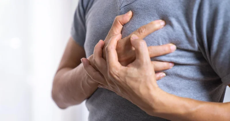 Kalp krizi aslında geliyorum diyor: Bu sinyallere dikkat
