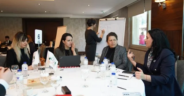 Mersin Büyükşehir Belediyesi kadın dostu kentler çalıştayında yer aldı Mersin Haberleri