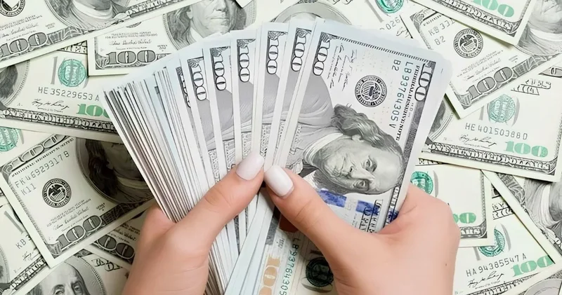 13 NİSAN 2026 DÖVİZ FİYATLARI BUGÜN NE KADAR? DOLAR, EURO, STERLİN KAÇ TL?