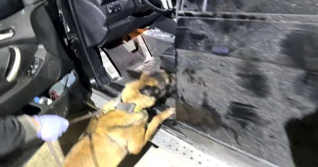 TIR ın taşıdığı cipin tabanında 24,6 kilo uyuşturucu ele geçirildi Batman Haberleri