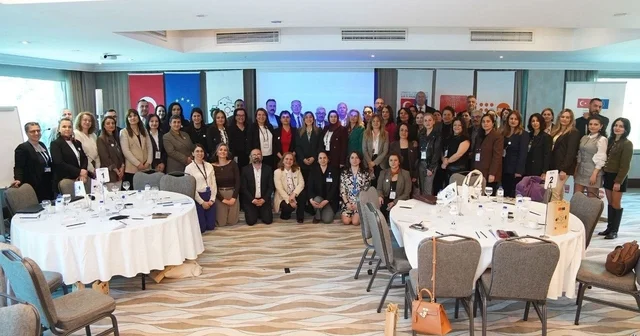 Denizli nin eşitlikçi yerel yönetim vizyonu çalıştayda yer aldı Denizli Haberleri