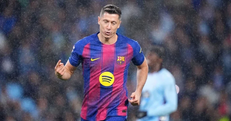 Robert Lewandowski Süper Lig yolunda: Bir İstanbul kulübüyle anlaştı Futbol Haberleri