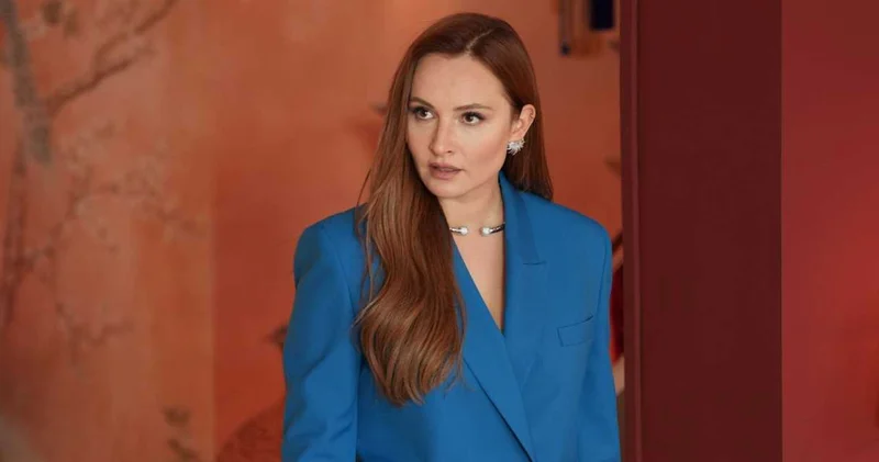 Ünlü oyuncu yaşadığı zorbalığa isyan etti: Erkek olsaydım bu kadar sorgulanacak mıydı?