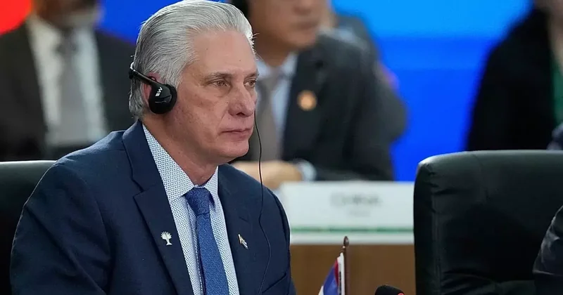 Küba dan ABD ye işgal resti!