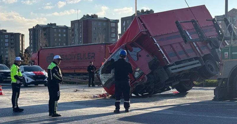 Bayrampaşa da kaza: 1 çocuk öldü, 6 kişi yaralandı Son dakika haberleri