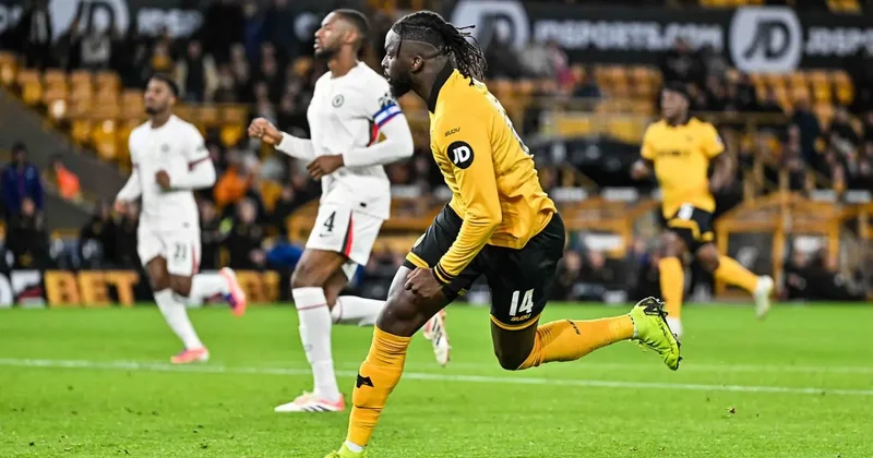 38 maçta 7 gol attı! Fenerbahçe ve Beşiktaş, Tolu Arokodare için transfer yarışında