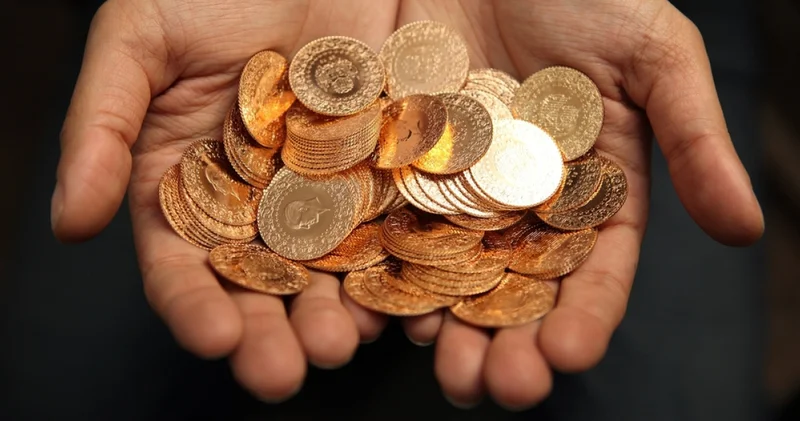 Güçlü dolar ve petrol altını vurdu! Altın fiyatları düşüşte: İşte 13 Nisan 2026 güncel ons altın, gram altın, çeyrek altın fiyatları... Altın Haberleri