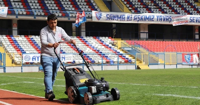 Dr. Necmettin Şeyhoğlu Stadyumu nda bakım çalışması başlatıldı Karabük Haberleri