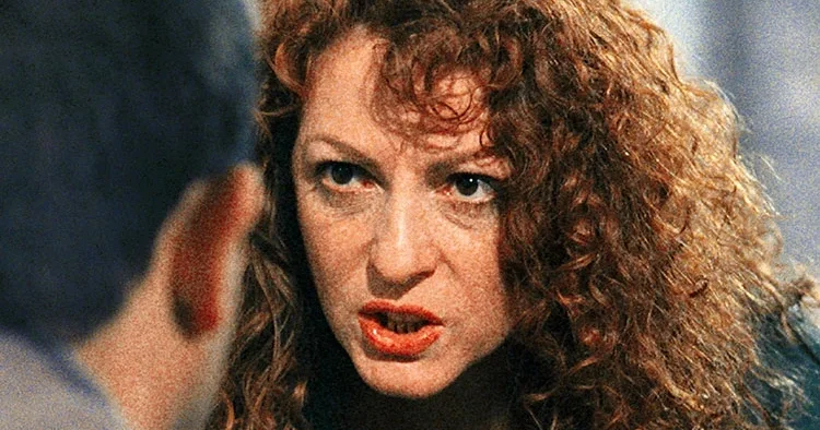 Derya Alabora dan yıllar sonra gelen itiraf: Rol için Güllü’yü istiyordu