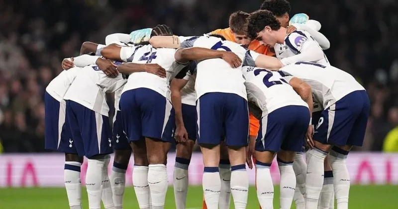 2 de 1 hoca değişikliği felakete sürükledi: 14 maçtır kazanamayan asırlık kulüp düşme hattına indi