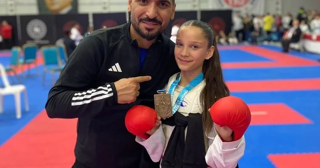 Filmlerden etkilendi, karatede şampiyon oldu Gaziantep Haberleri