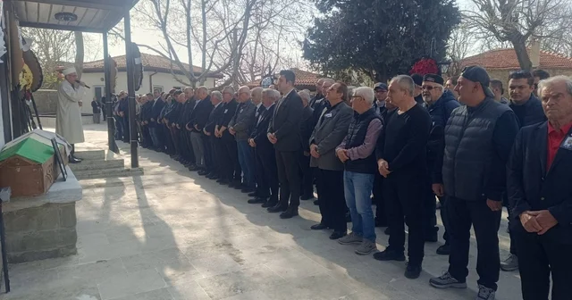 Edirne de gazeteci Feyzullah Aktan son yolculuğuna uğurlandı Edirne Haberleri