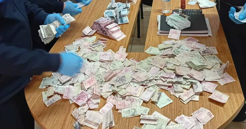 Dilencinin üzerinden çıkan para say say bitmedi! Niğde’den gelip farklı şehirler de dilencilik yapmış