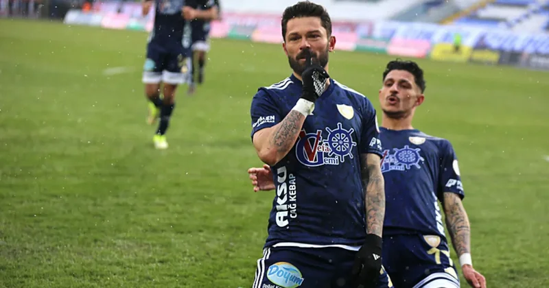 Nisan ayında kar yağdı! Erzurumspor FK, Süper Lig’e çok yakın