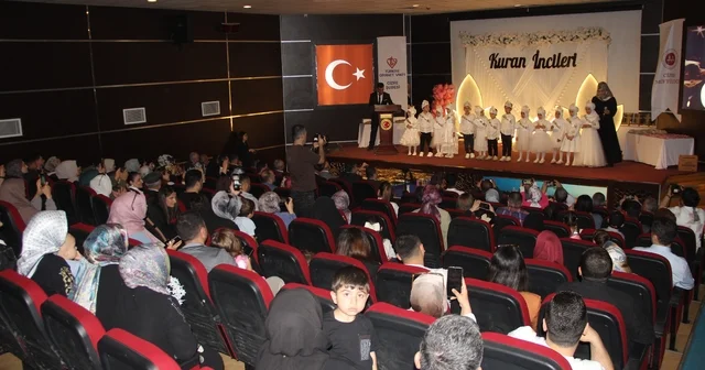 Cizre de 50 öğrenci Kur an ı Kerime geçmenin heyecanını yaşadı Şırnak Haberleri