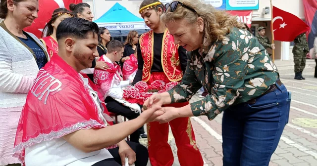 Edirne de engelli bireylere temsili asker uğurlama töreni Edirne Haberleri