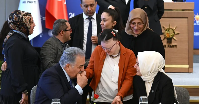 AK Parti de Engelleri Aşan Anne Yüreği programı düzenlendi
