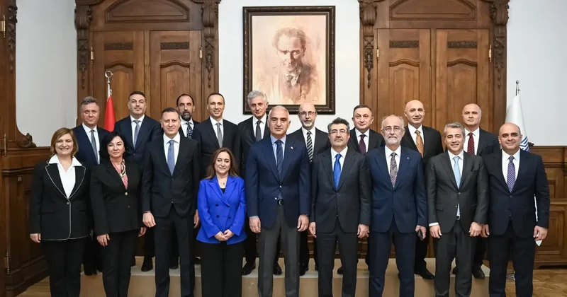 Bankacılık ve Turizm sektöründe kritik zirve: Yol haritaları konuşuldu!