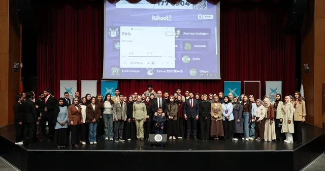 Rektör Hacımüftüoğlu İhtisas Akademiye katıldı Teknolojiyi vicdanla harmanlayanlar geleceği inşa edecek Erzurum Haberleri