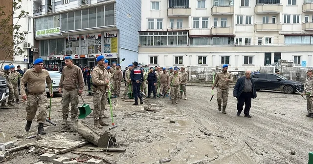 Havza daki selde ekipler seferber oldu: Bin 63 personel sahada Havza da toplam 117 ihbar kayda geçti Samsun Haberleri