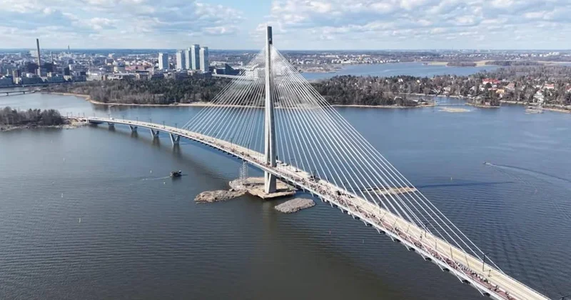 Dünyanın en uzun yaya köprüsü: Ada ile şehri birleştirdi Sözcü Gazetesi