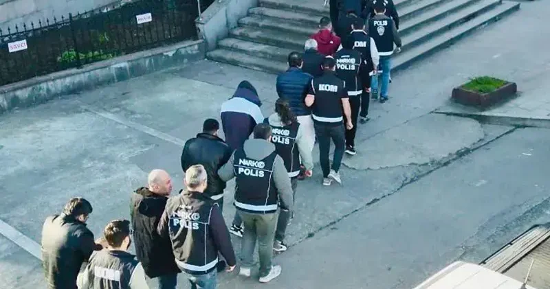 Artvin merkezli 14 ilde kaçakçılık operasyonu: 11 tutuklama
