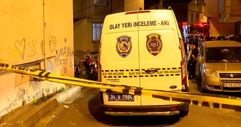 Eyüpsultan da 3 katlı binada yangın: 2 si çocuk 4 yaralı