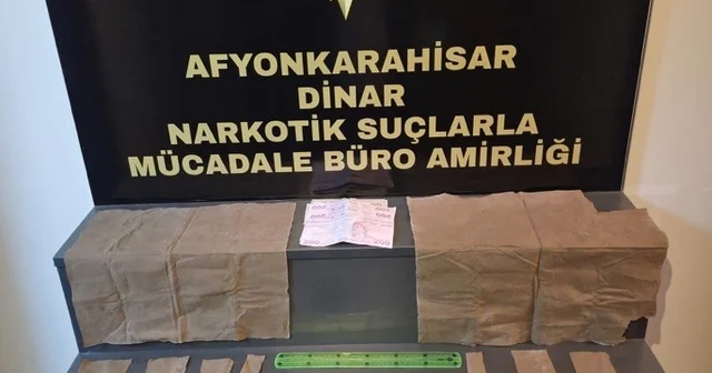 Peçeteye emdirilmiş uyuşturucuyla yakalanan şahıs tutuklandı Afyonkarahisar Haberleri