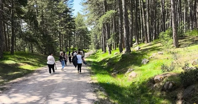 Hisarcık ta özel öğrencilerinde katıldığı doğa yürüyüşü Kütahya Haberleri