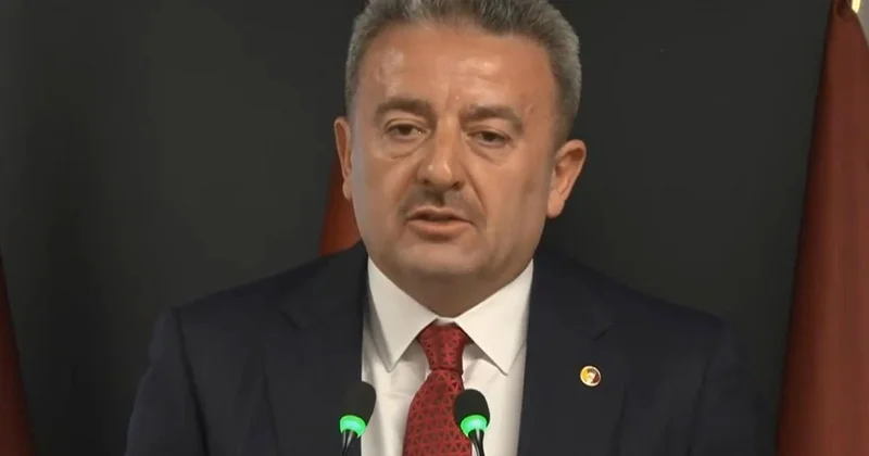 Sesi titredi, ağlamamak için kendini zor tuttu! İbrahim Hatipoğlu Galatasaray’daki görevine veda etti