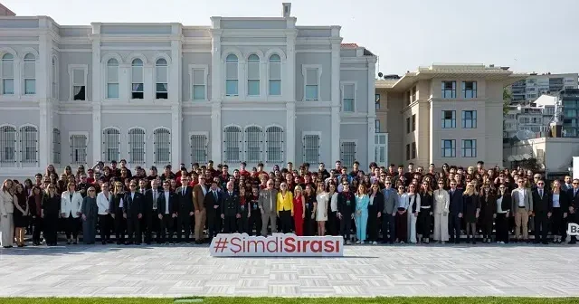 Bahçeşehir Koleji’nin 372 öğrencisi yurt dışı üniversitelerden bin 448 kabul aldı