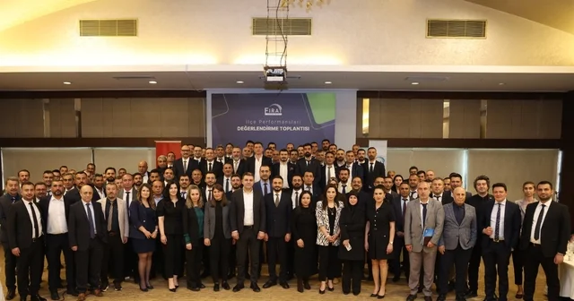 Fırat EDAŞ başarılı ilçe performanslarını ödüllendirdi Elazığ Haberleri