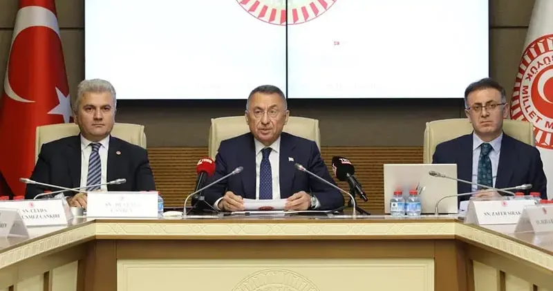Komisyon Başkanı Oktay: Ülkemiz güvenli liman olmaya devam etmekte