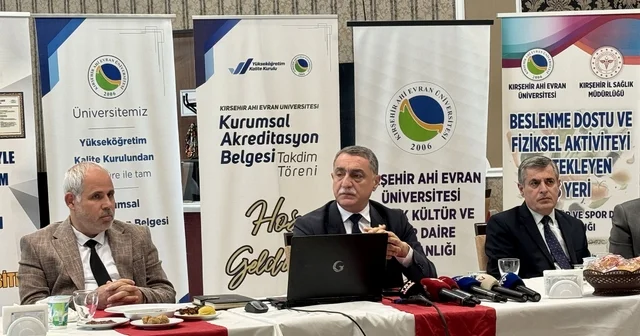 KAEÜ Rektörü Karahocagil, basın toplantısı düzenledi Kırşehir Haberleri